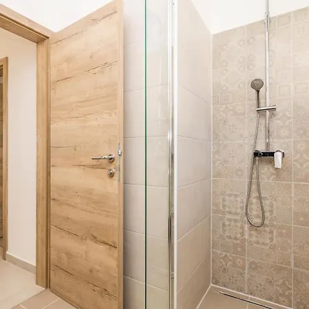 Beautiful In With Wifi