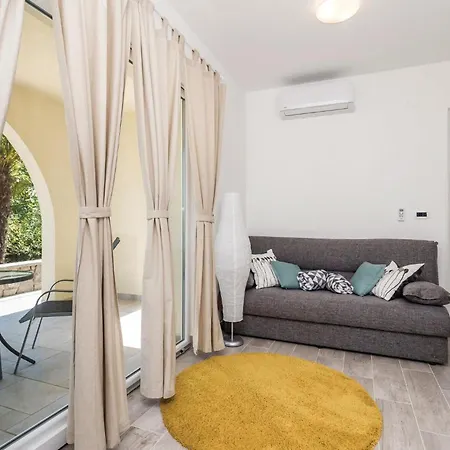 Nyaraló Beautiful In With Wifi *