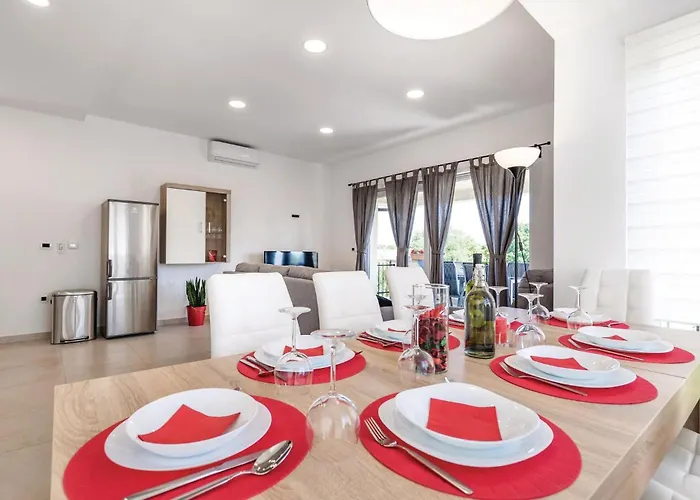 Beautiful In With Wifi *